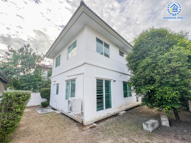 *****บ้านเดี่ยวมือสองย่านนนทบุรี ม.อินนิซิโอ1 ปิ่นเกล้า-วงแหวน เนื้อที่กว้างขวางมากถึง 50.40 ตร.ว. ฟังก์ชัน 3 ห้องนอน 2 ห้องน้ำ ที่จอดรถ 2 คัน บ้านจากแบรนด์ L&H โครงการตั้งบนทำเลเดินทางสะดวก ใกล้รถไฟฟ้าสายสีม่วง "สถานีตลาดบางใหญ่" และทางด่วน "ศรีรัช"